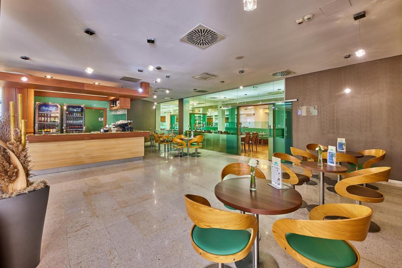 Vital Hotel Nautis Gárdony エクステリア 写真