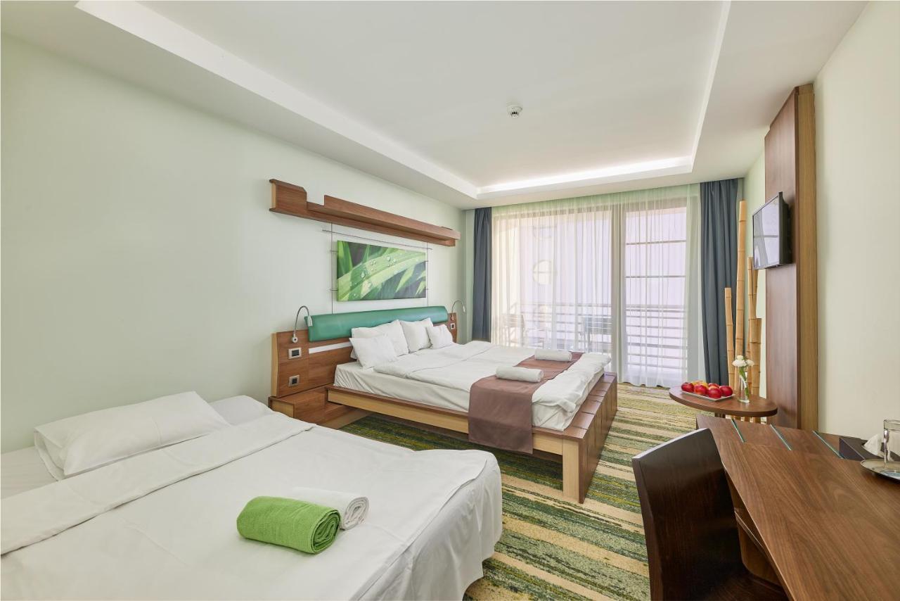 Vital Hotel Nautis Gárdony エクステリア 写真